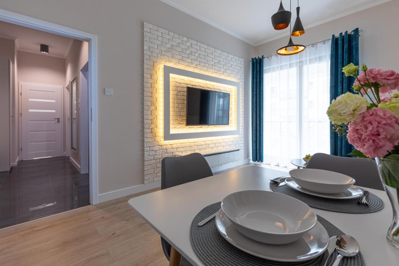 Premium Apartments Plaza Brzezno กดัญสก์ ภายนอก รูปภาพ